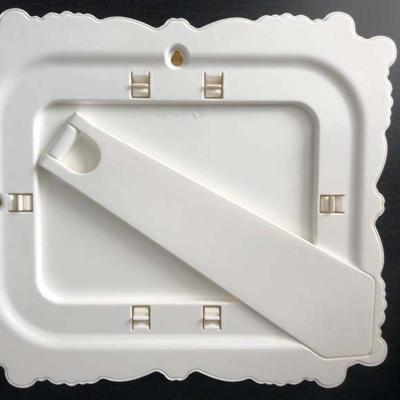 💥Host Pick💥 IKEA KVILL 5x7 Picture Frame - Picture 4 of 4